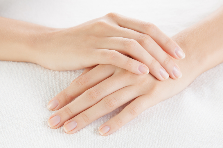 Сухая кожа на пальцах рук: причины сухости на кончиках и подушечках пальцев рук - что делать
