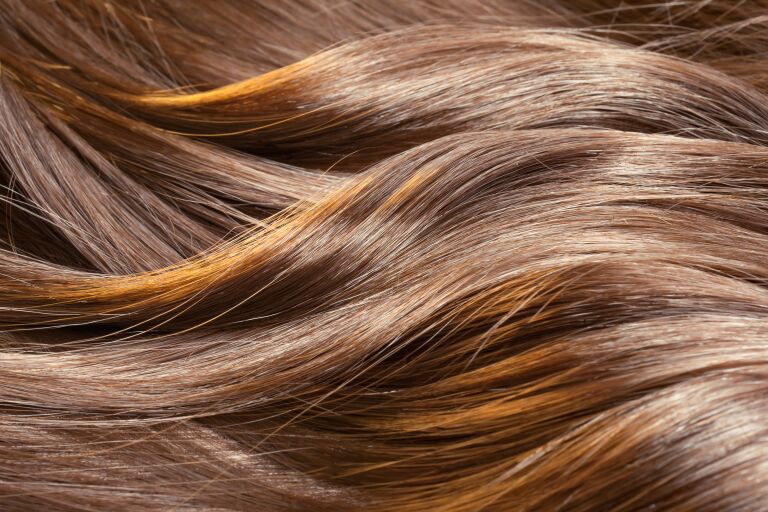 Гладкие блестящие волосы после ботокса для волос в домашних условиях