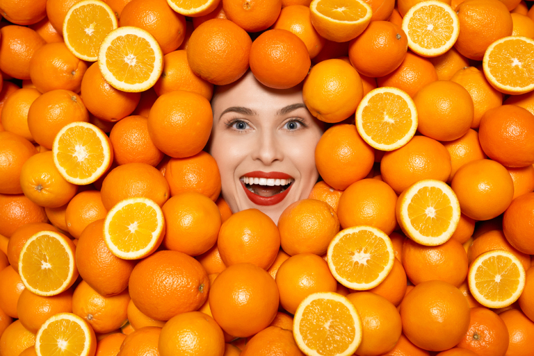 Лицо в апельсинах